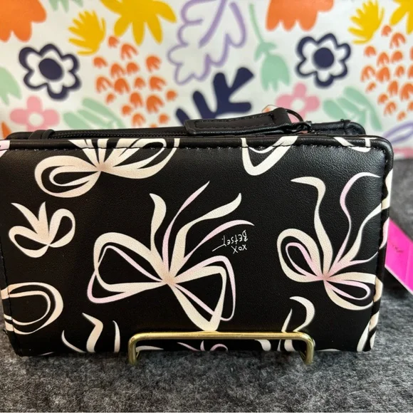 Betsey Johnson Wallet NWT - Picture 3 of 6